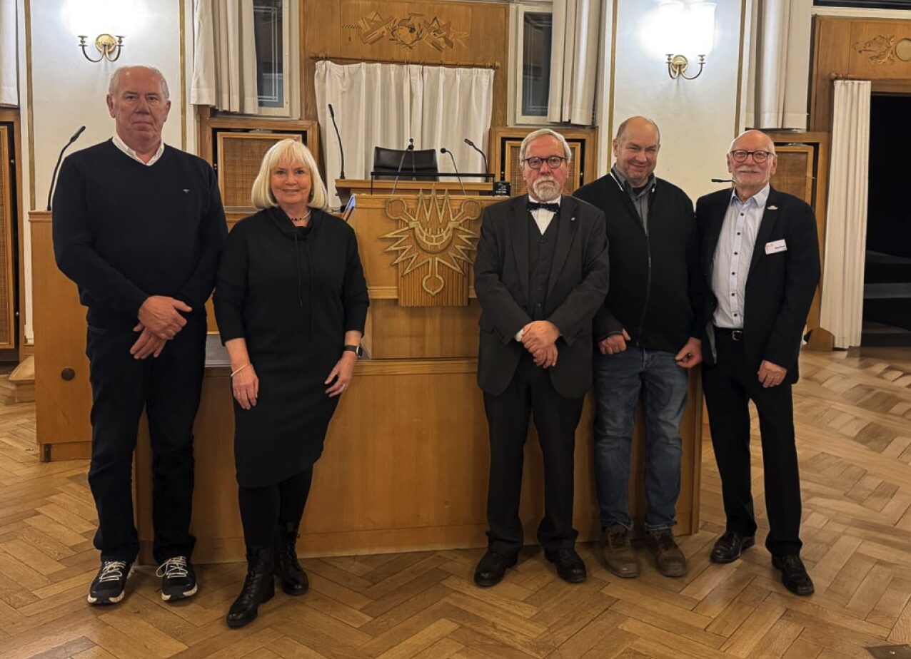 Von links nach rechts: Till Kock, Inken Carstens, Frank Hildebrandt, Uwe Gloede, Manfred Haß